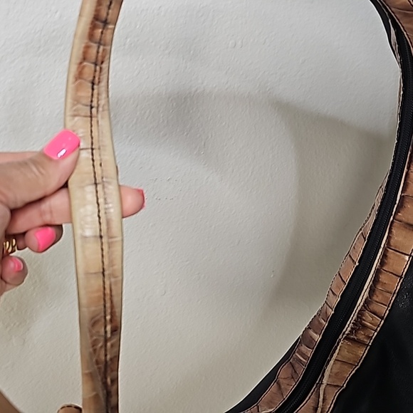 Brahmin Small Shoulder Purse/ Bag Black and Tan - Picture 5 of 16